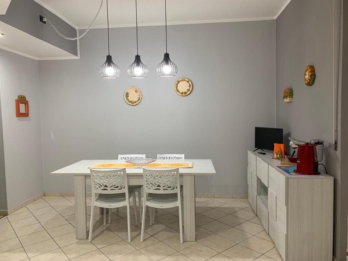 “L' Angolo Dei Sogni” Apartment Казале-Монферрато Екстер'єр фото